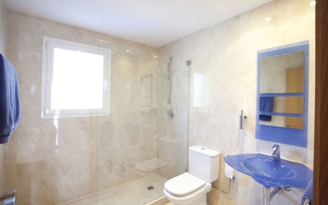 Villa Barcares Beach