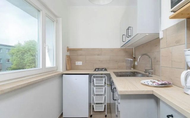 Bukowska Biurko & Smarttv by Renters