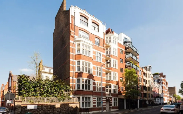 The Drayton Gardens Residence - DF1