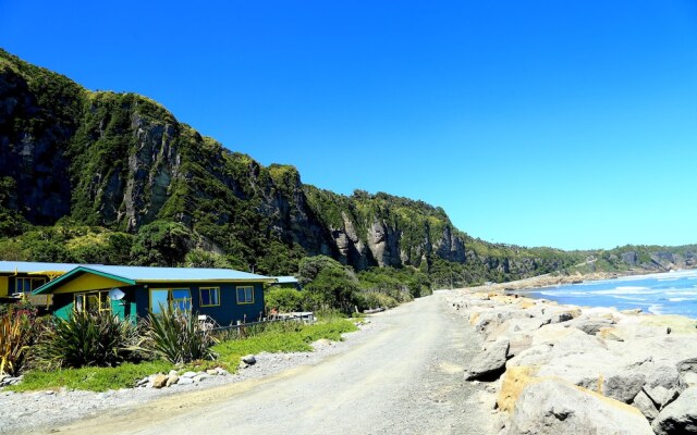 Punakaiki Beach Hostel