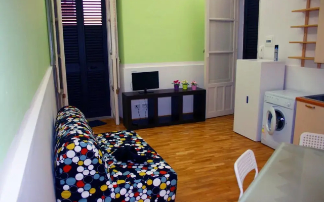 Apartment Happy