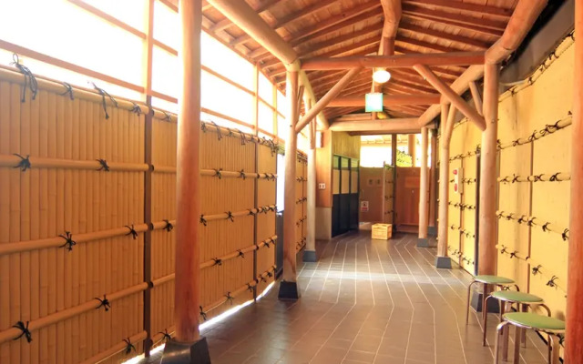 Tsurunoyu Onsen