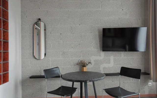Resume Apartments