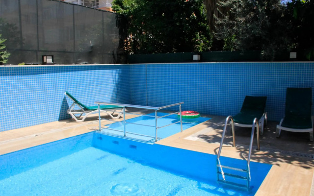 Cleopatra City Hotel