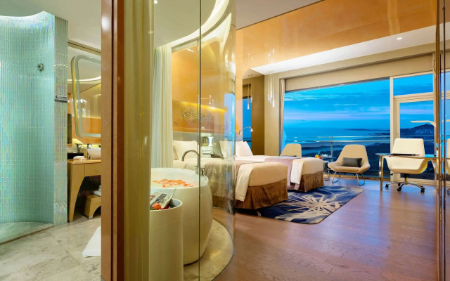 Wyndham Grand Hotel Qingdao