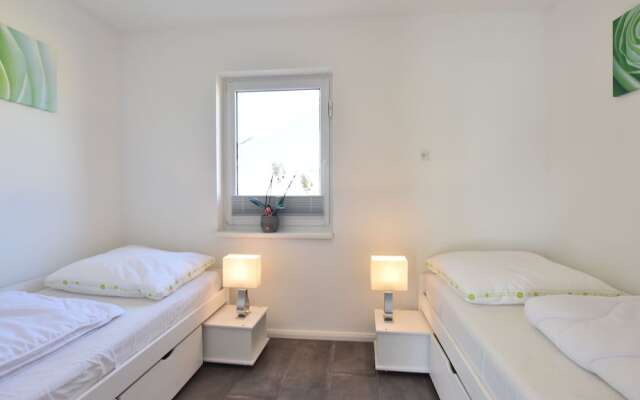 Modern Holiday Home in Pepelow with Sea Nearby