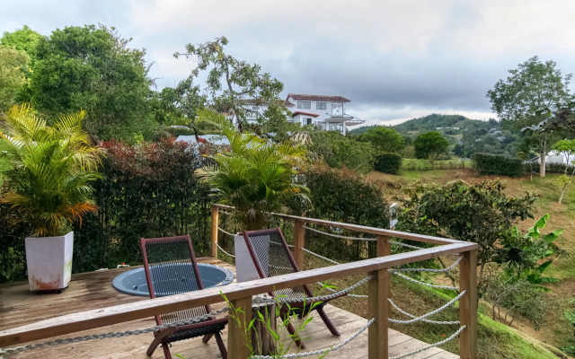 TEVA Glamping & Retreat