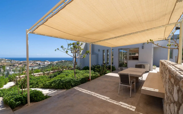 Sea View Villas