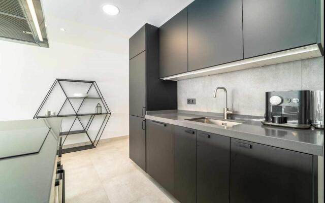 Mirador Bright, modern apt in La Quinta