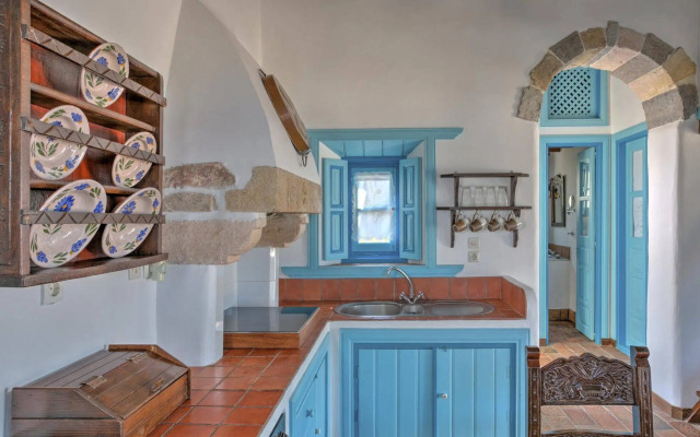 Eirini's Luxury Hotel Villas