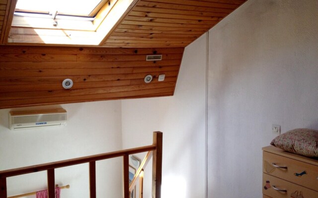 Studio in Saint-jean-d'angély, With Private Pool, Enclosed Garden and