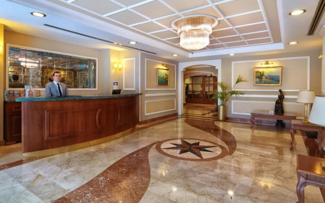 Taksim Metropark Hotel