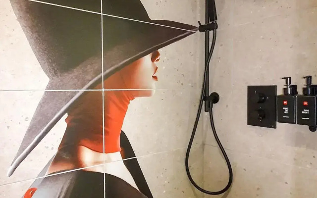 Radisson RED London Greenwich The O2