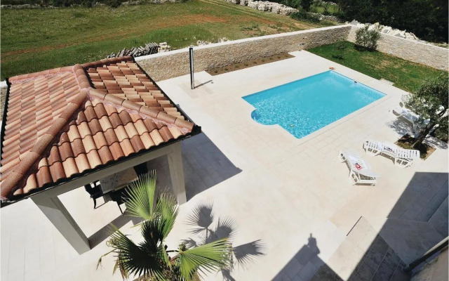 Holiday home Pridraga with Outdoor Swimming Pool 183