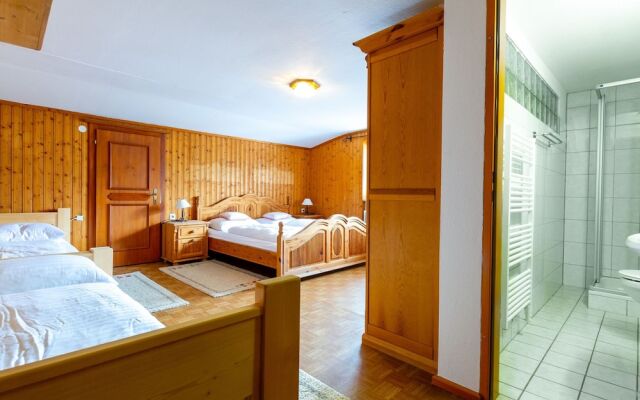 Elegant Holiday Home in Jochberg Tyrol near Ski Area