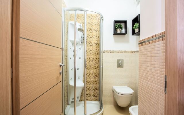 Boutique Holiday Home in Magliolo With Swimming Pool