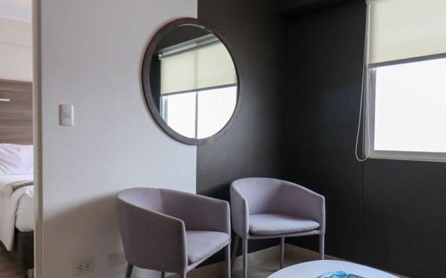 w Beautiful 1BR w AC Near Central Restaurante
