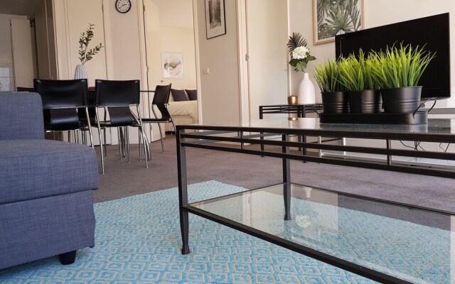 ReadySet Apartments at Sentinel