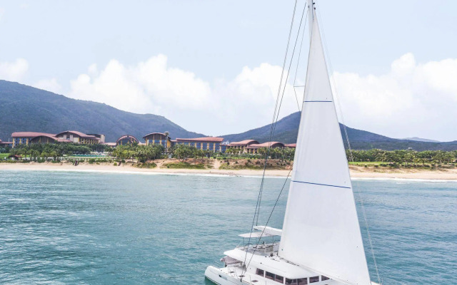 The St. Regis Sanya Yalong Bay Resort