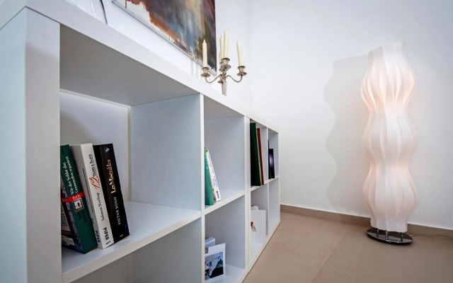 Sunset Luxury Apartment