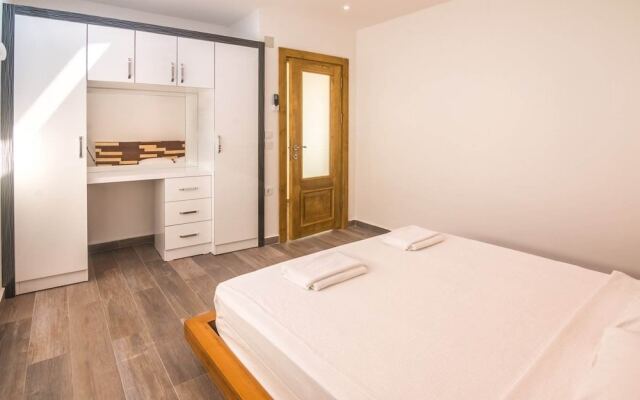 Villa Teras 1
