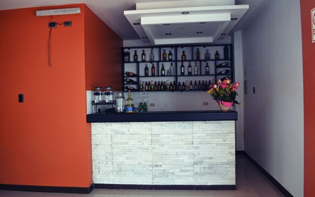 Capac Hotel