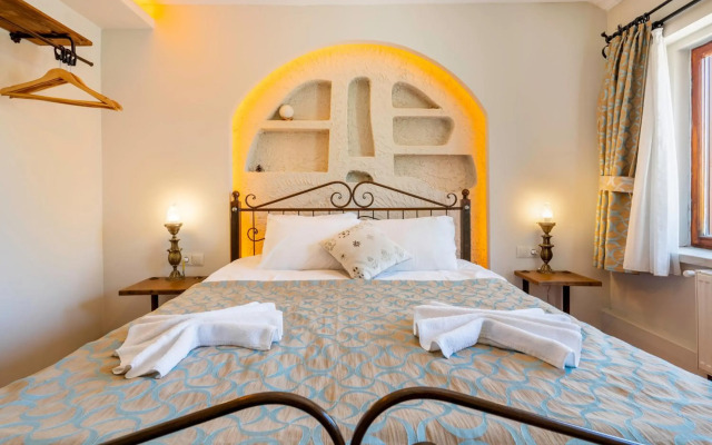 Nomads Cave Hotel & Rooftop