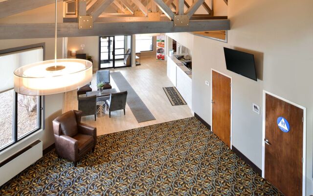 Wingate by Wyndham Beaver I-15