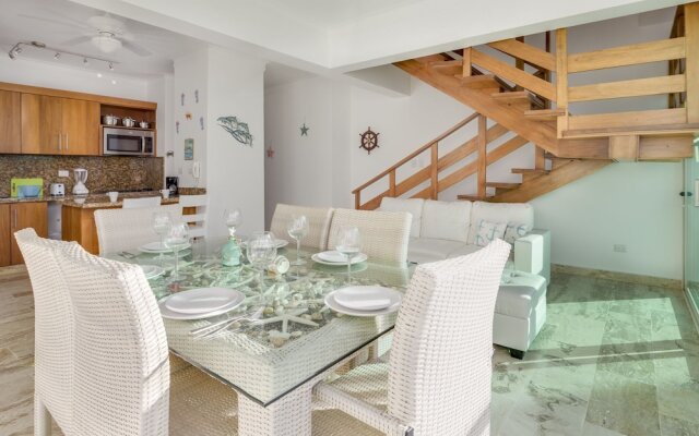Escondido Bay Properties by Caribe Stays