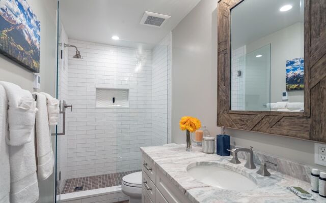 Etta Place 102 by Exceptional Stays