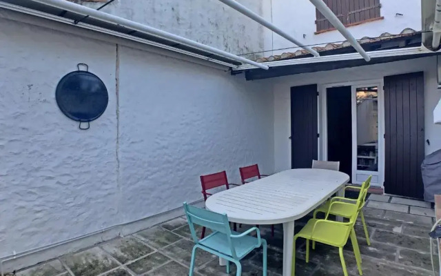 Maison Saintes-Maries-de-la-Mer, 4 pièces, 10 personnes - FR-1-475-35