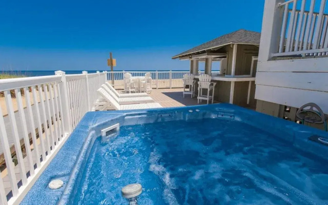 Vista Royale by RedAwning