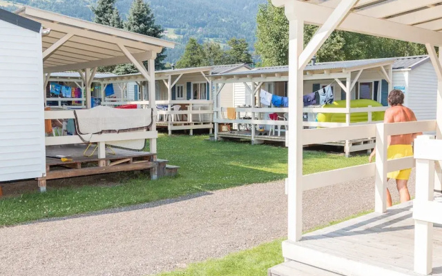 Mobile Home in Bodensdorf by Lake Ossiach