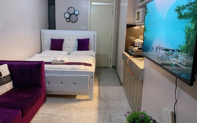 Lux Suites Mattlet Studio Apartments TRM