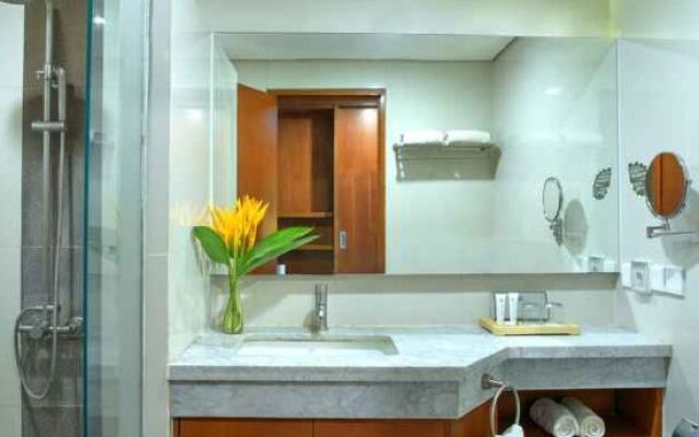 Oaktree Emerald Hotel Semarang