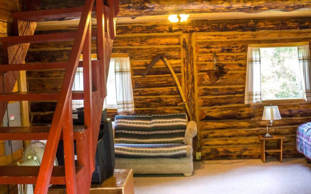 Midnight Sun Log Cabins