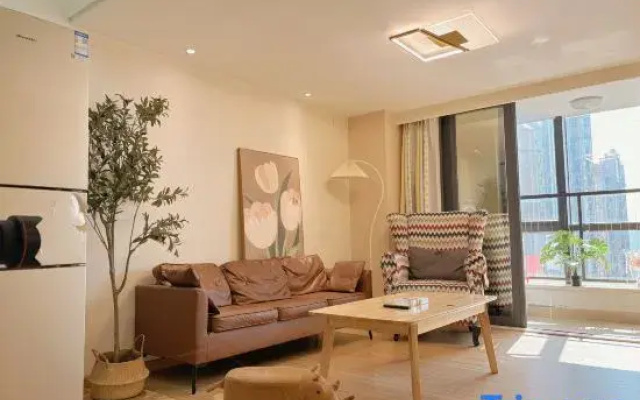 Kunming Miaojiang Apartment (Hailun Center)
