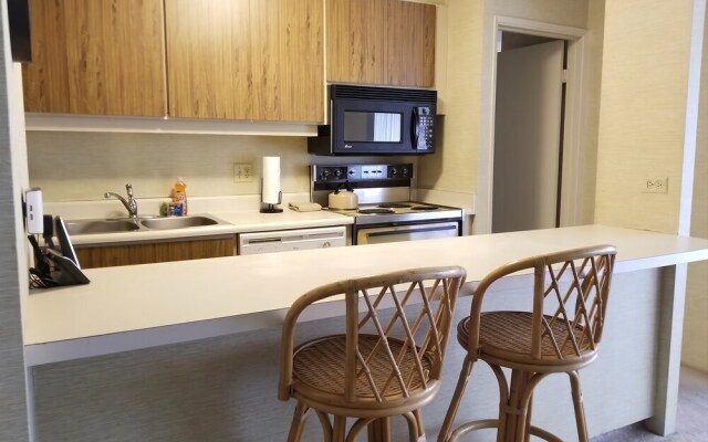 Discovery Bay 1602 1 Bedroom Condo