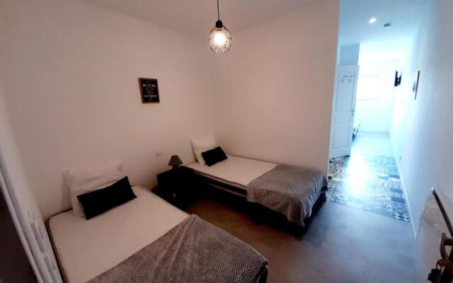 gite des mariés à 7mn du puy du F0U