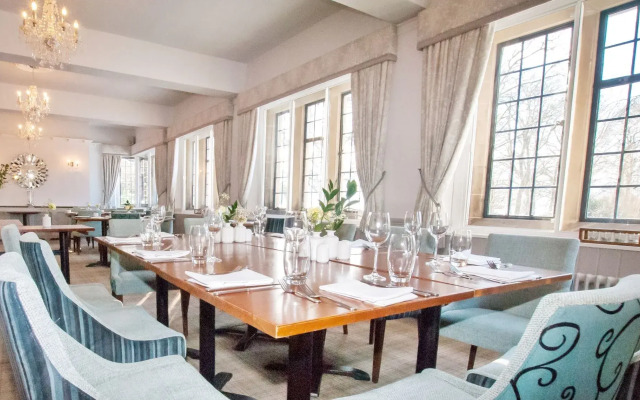 The Mallyan Spout Hotel