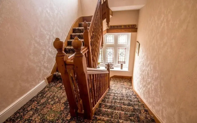 Forest Side Guest House