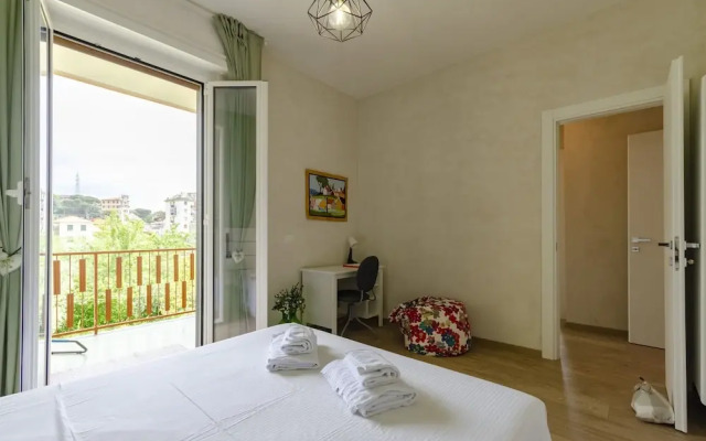 JOIVY Chic Chiavari Apt With 2 Spacious Terraces