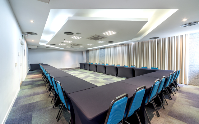 Manhattan Porto Alegre by Mercure