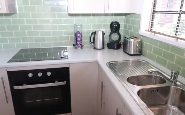 Sunny Unit on Grey Street