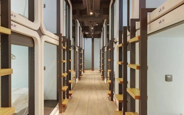 Taiwan Youth Hostel & Capsule Hostel