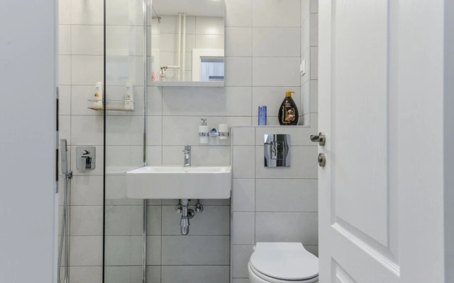 FM Luxury 2-BDR Apartment - Geometric