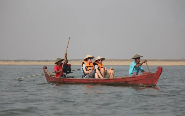 Living Irrawaddy Dolphin Project