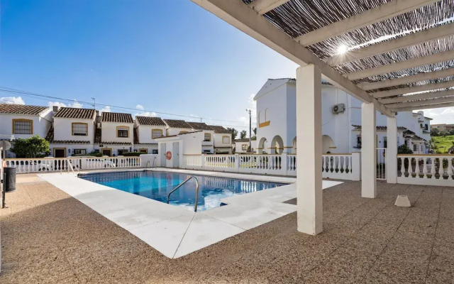 La Campana Apartment With Pool - Ref 60