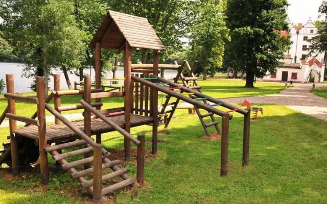 Podewils Krag Castle