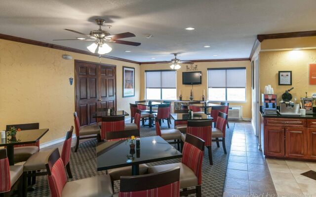 Comfort Inn North Conroe